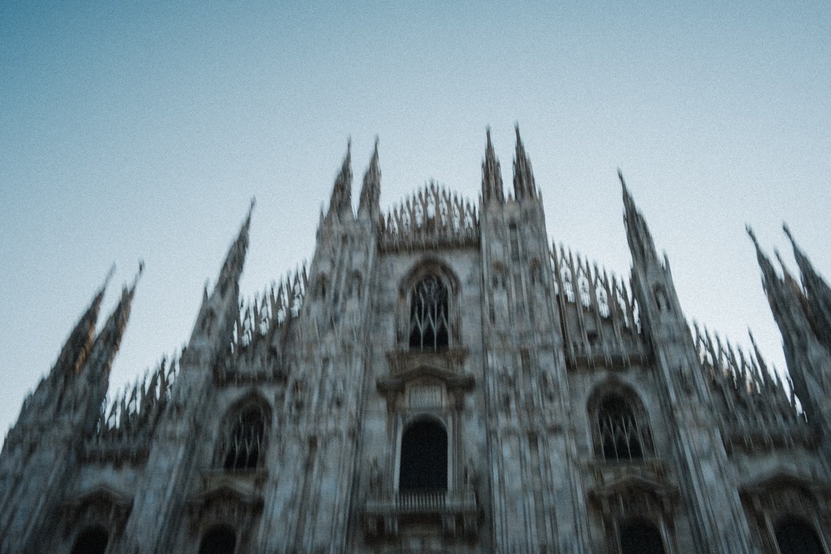 Milan wedding photographer. The Duomo