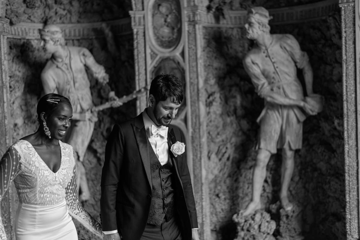 Intimate wedding at Castello di Montegufoni in Tuscany